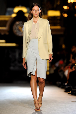 Illustration for article titled Stella McCartney's Collection Is Straight-Up Beautiful